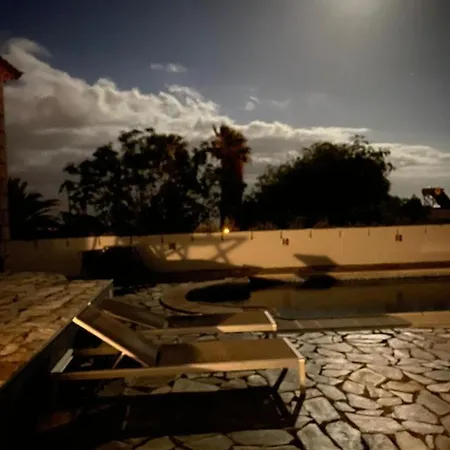 بيت للعطل El Paraiso كانديلاريا